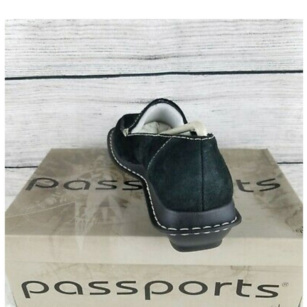 Passports Suede Leather Loafers - Picture 5 of 8